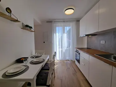 Kuhinja ili čajna kuhinja u objektu Apartments Miamare