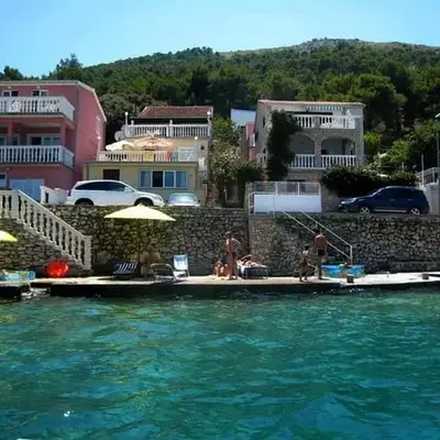Apartment Seafront