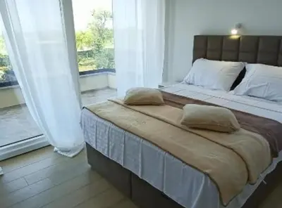 Krevet ili kreveti u jedinici u objektu Villa Sunrise with Outdoor Pool
