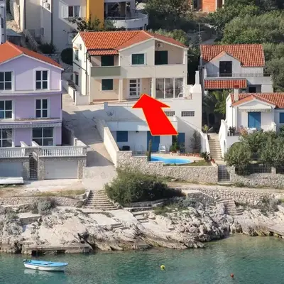 Apartments by the sea Bilo