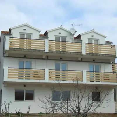 Apartments and rooms by the sea Kaprije - 24083
