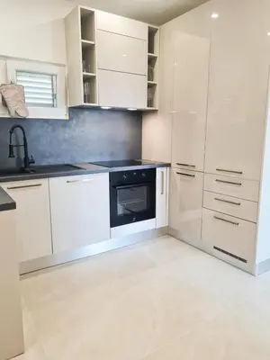 Kuhinja ili čajna kuhinja u objektu Dream Apartments Ferienhaus Tribunj A1 & A2