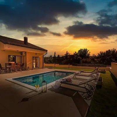 Villa Shaula 1