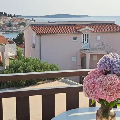 Apartmani Karmen