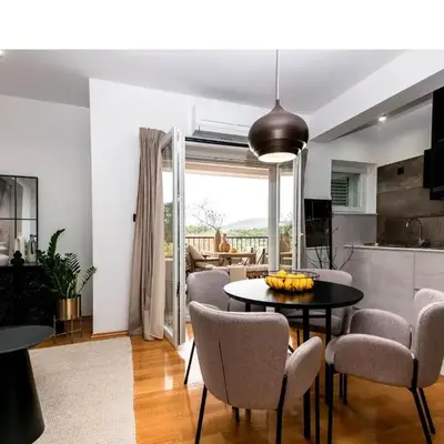 Calidum Boutique Suites