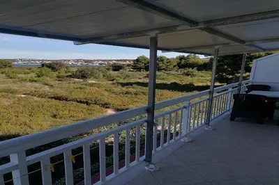 Balkon ili terasa u objektu Apartments Libertas - One Bedroom Apartment with Balcony and Sea View - 4