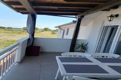 Balkon ili terasa u objektu Apartments Libertas - One Bedroom Apartment with Terrace and Sea View- 8a