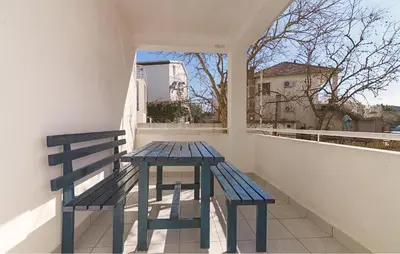 Balkon ili terasa u objektu 1 Bedroom Amazing Apartment In Pirovac