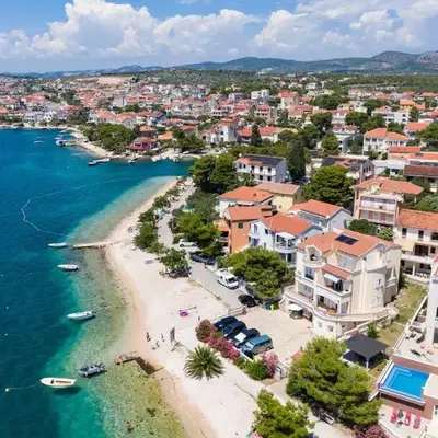 Family friendly seaside apartments Brodarica