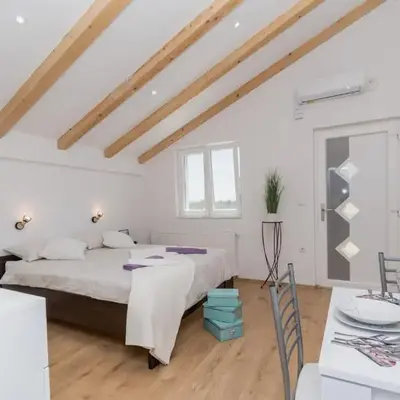 Studio Apartment Harmony NP Krka