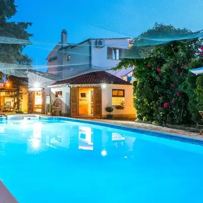 Luxury villa with a swimming pool Rogoznica - 13374