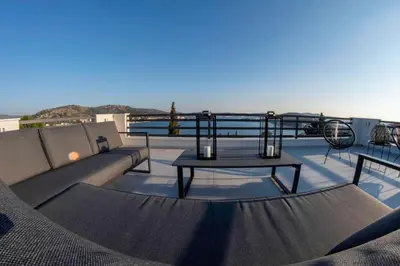 Tlocrt objekta One Bedroom Apt with Garden views - Access to Amazing Rooftop Terrace, Free Parking and Gym on premises