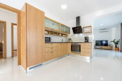 Kuhinja ili čajna kuhinja u objektu VILLA JADRIJA BEACH