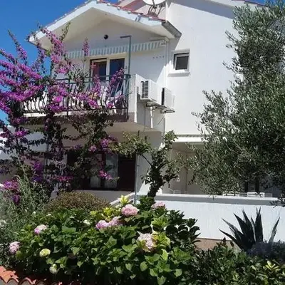 Apartment in Vodice with sea view