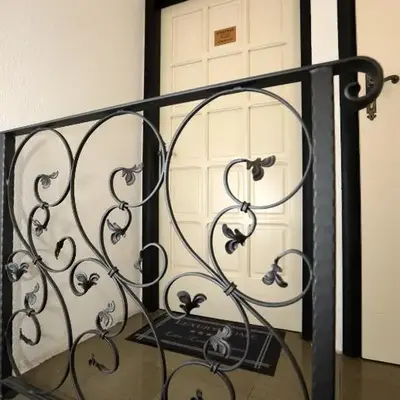 Apartment Secret life