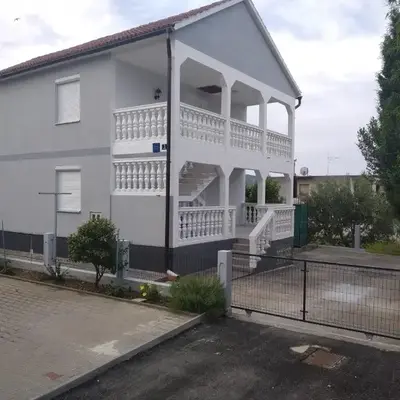Apartmani Kenđel 1